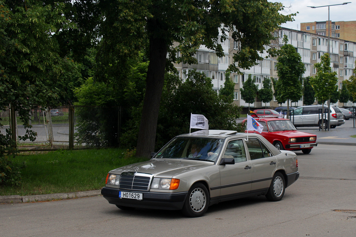 Литва, № H01629 — Mercedes-Benz (W124) '84-96; Литва — Radviliškio miesto šventė 2023