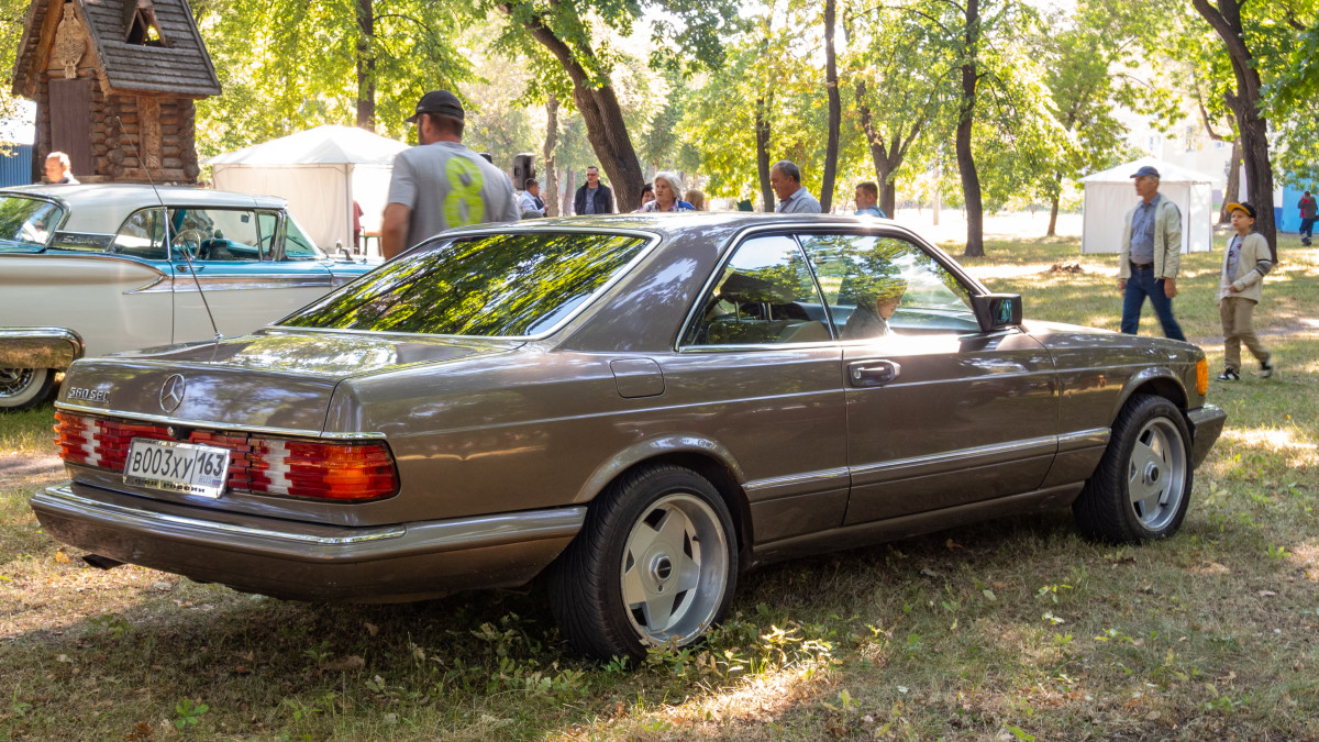 Самарская область, № В 003 ХУ 163 — Mercedes-Benz (W126) '79-91; Самарская область — Выставка ретро-автомобилей 3 сентября 2022 г.