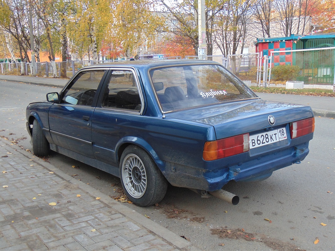 Удмуртия, № В 628 КТ 18 — BMW 3 Series (E30) '82-94