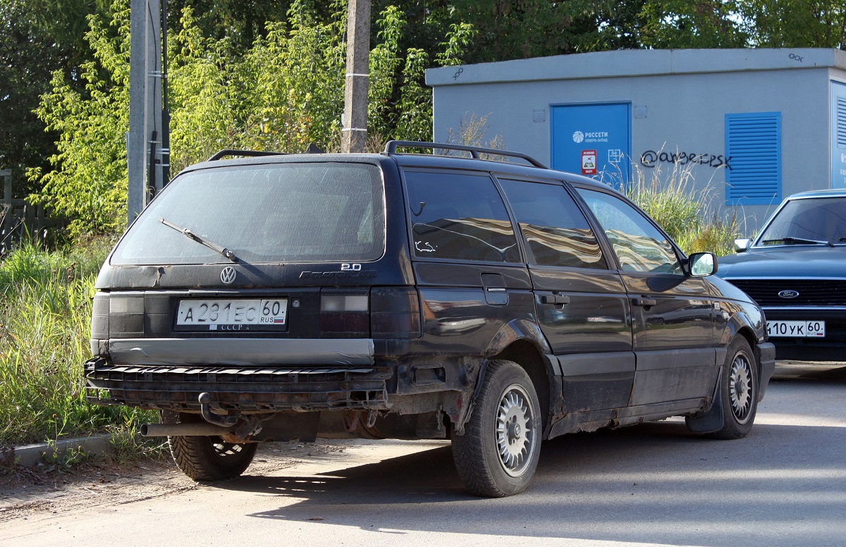 Псковская область, № А 281 ЕС 60 — Volkswagen Passat (B3) '88-93