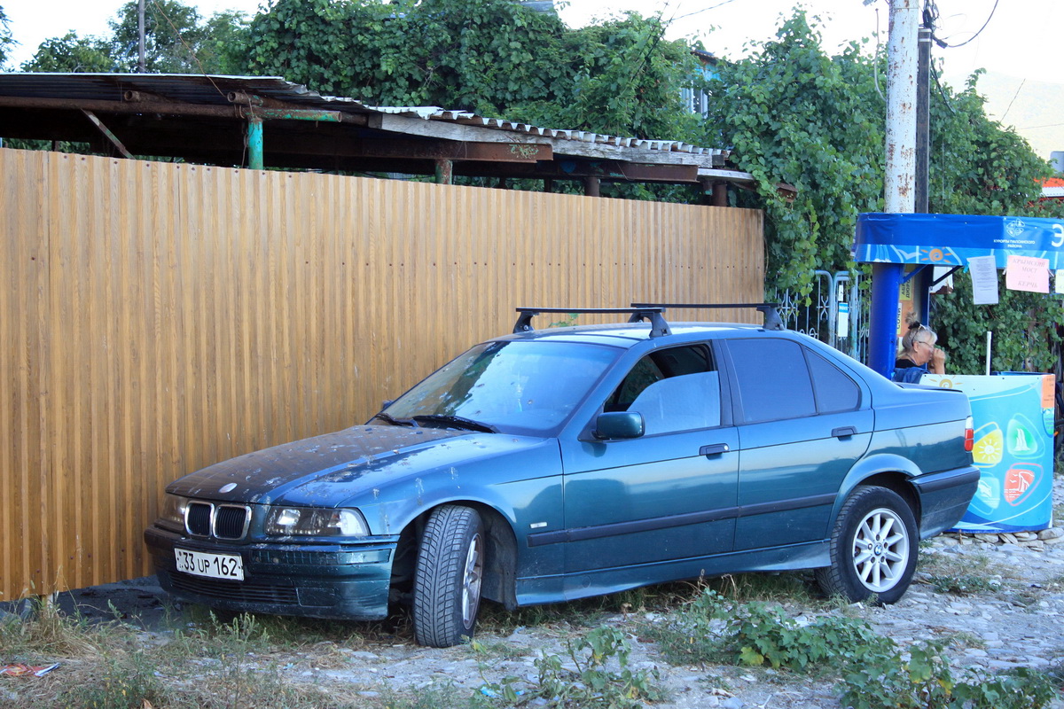 Армения, № 33 UP 162 — BMW 3 Series (E36) '90-00