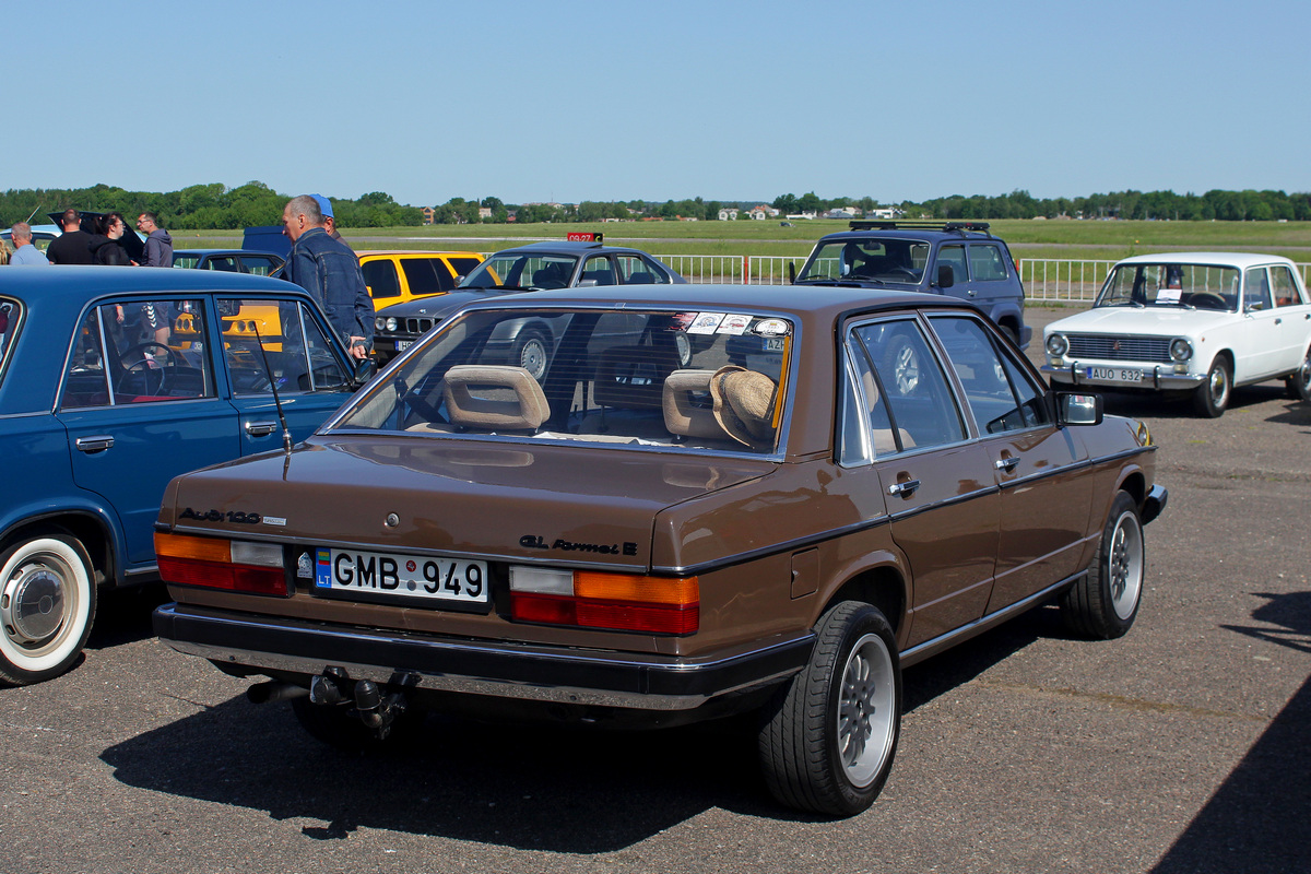 Литва, № GMB 949 — Audi 100 (C2) '76-83; Литва — Retro mugė 2023