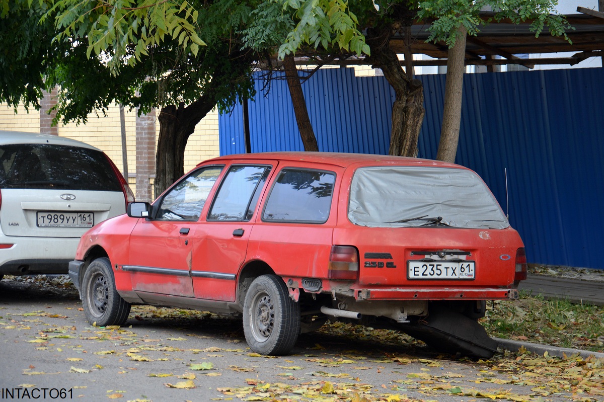 Ростовская область, № Е 235 ТХ 61 — Ford Sierra MkII '87-93