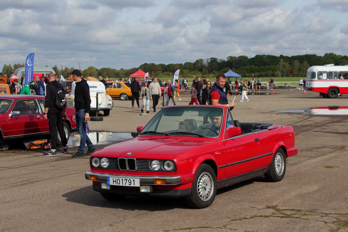 Литва, № H01791 — BMW 3 Series (E30) '82-94; Литва — Retro mugė 2023 ruduo