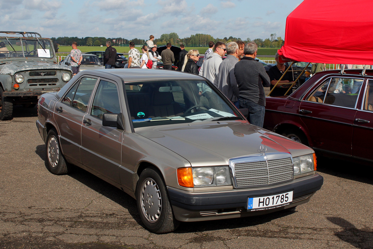 Литва, № H01785 — Mercedes-Benz (W201) '82-93; Литва — Retro mugė 2023 ruduo