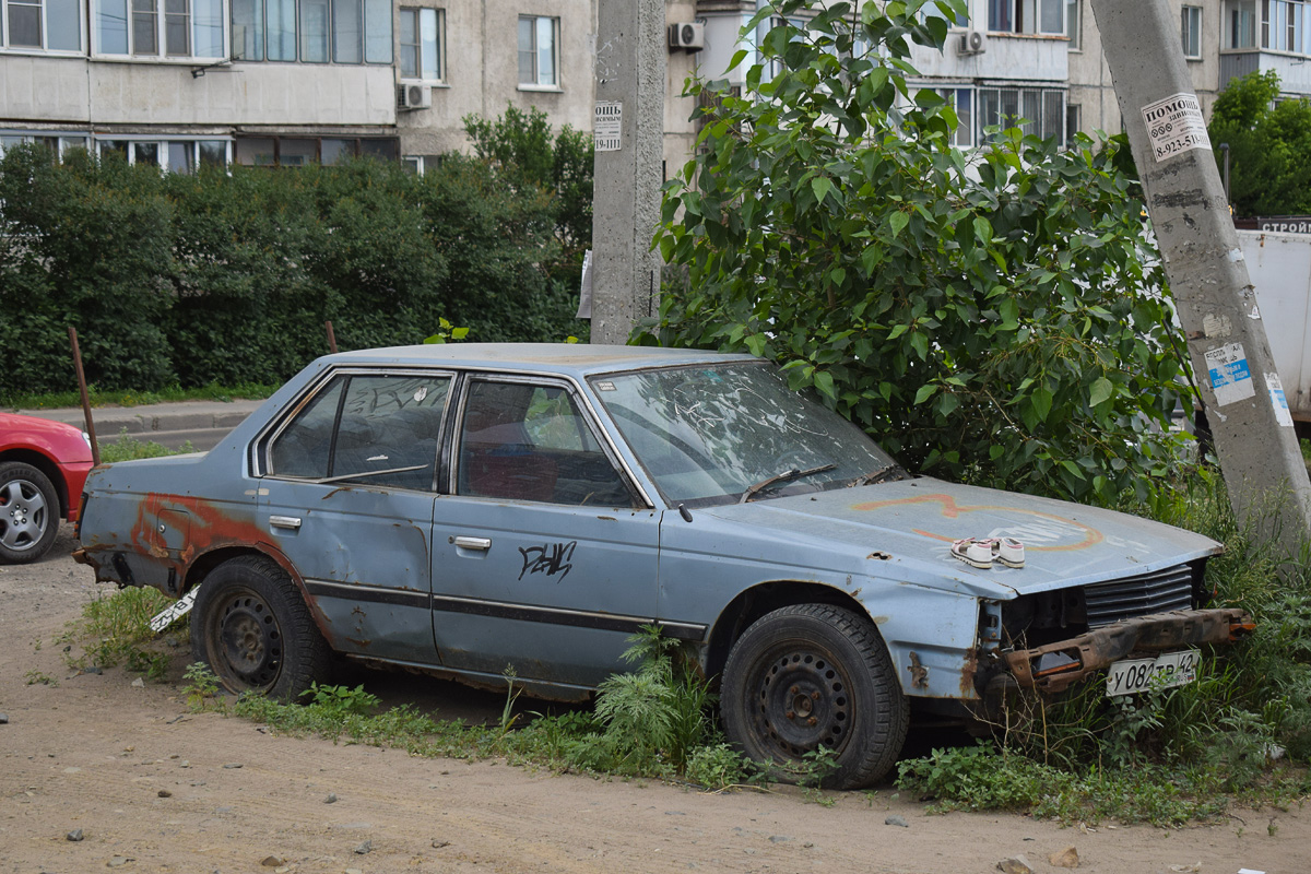 Алтайский край, № У 082 ТВ 42 — Toyota Corona (T140) '82-87