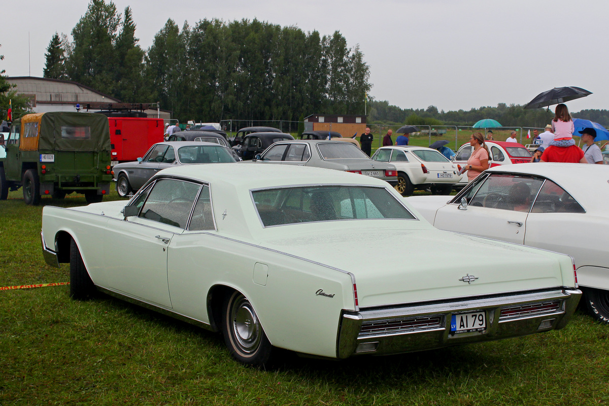 Латвия, № AI-79 — Lincoln Continental (4G) '61-69; Литва — Nesenstanti klasika 2023