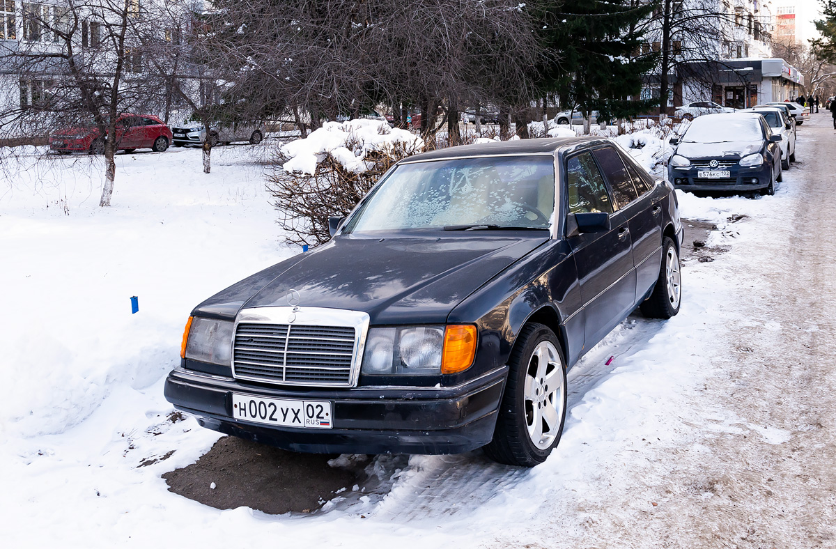 Башкортостан, № Н 002 УХ 02 — Mercedes-Benz (W124) '84-96