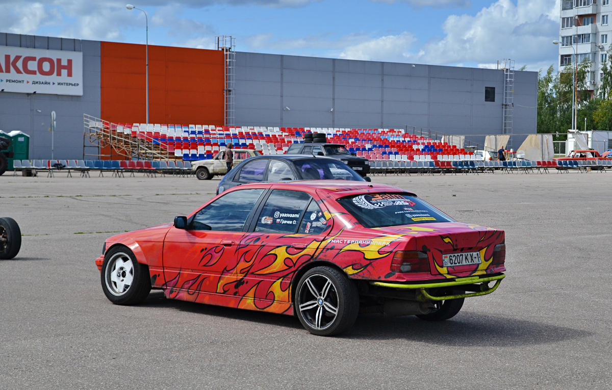 Москва, № (77) Б/Н 0604 — BMW 3 Series (E36) '90-00