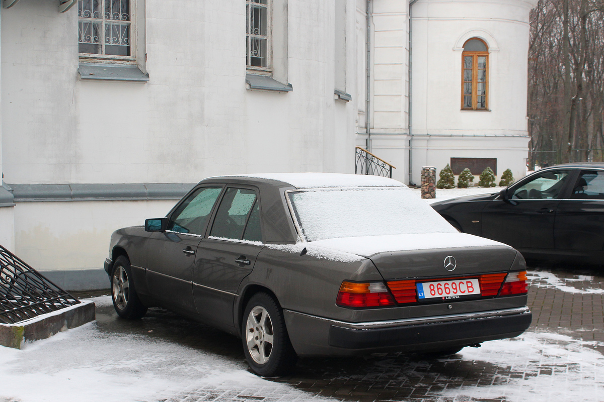 Литва, № 8669 CB — Mercedes-Benz (W124) '84-96