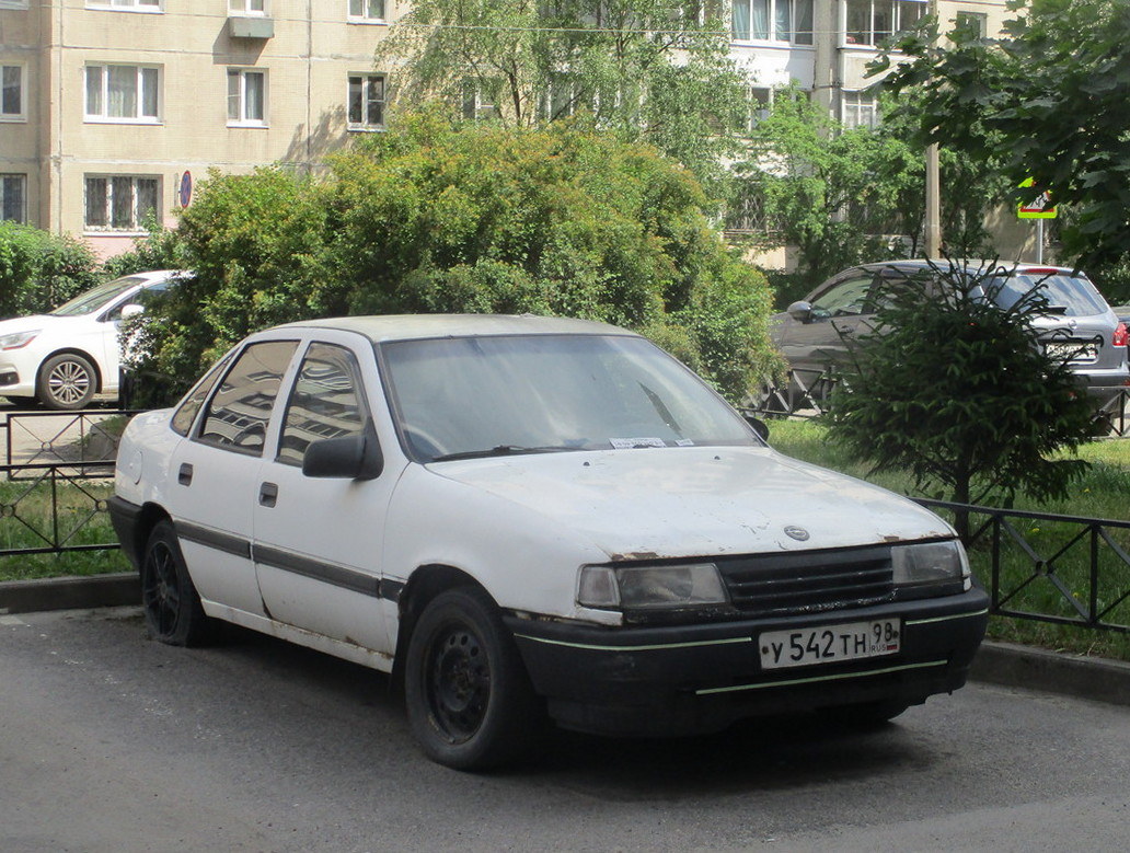 Санкт-Петербург, № У 542 ТН 98 — Opel Vectra (A) '88-95