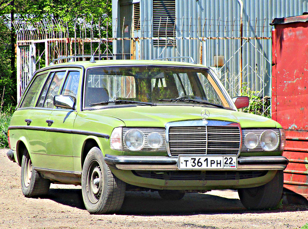 Алтайский край, № Т 361 РН 22 — Mercedes-Benz (S123) '78-86