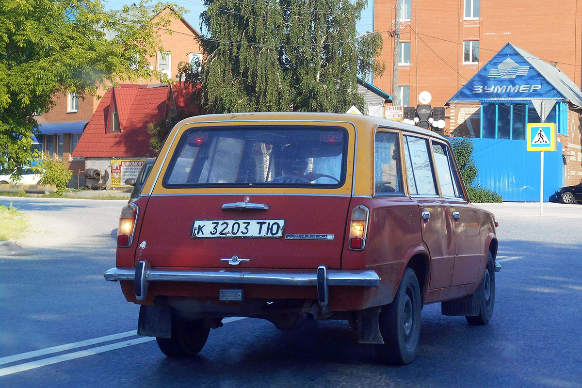 Тюменская область, № К 3203 ТЮ — ВАЗ-2102 '71-86