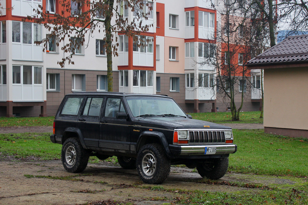 Литва, № MFZ 008 — Jeep Cherokee (XJ) '84-01