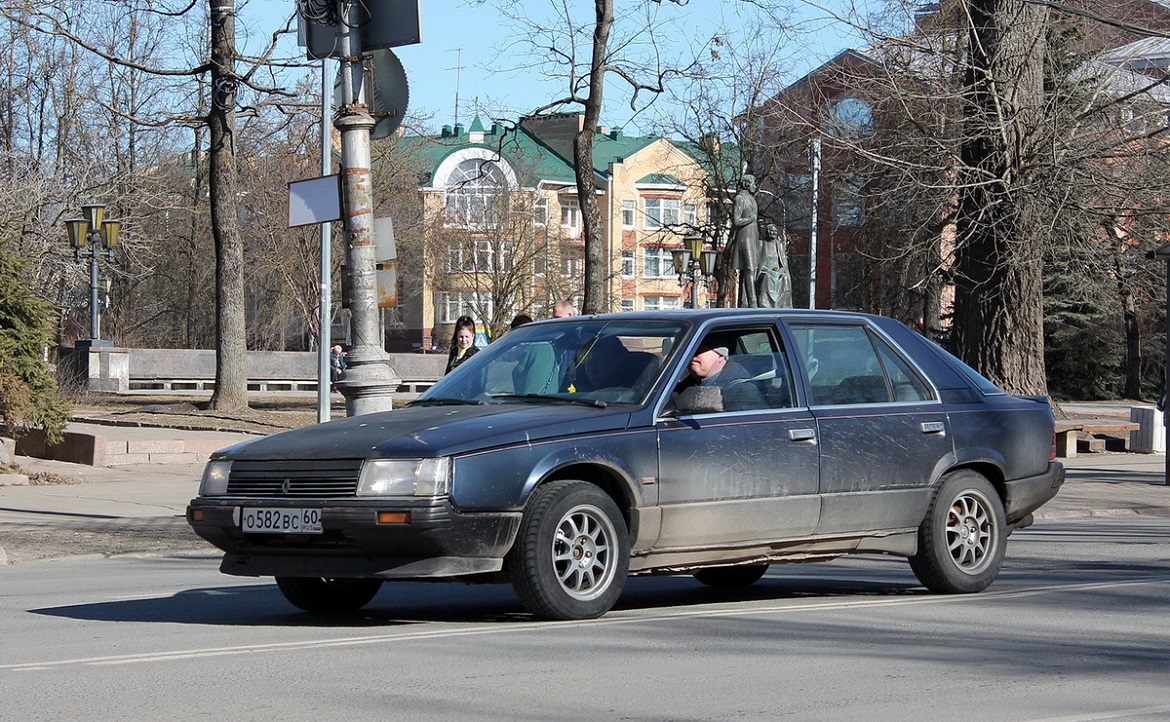 Псковская область, № О 582 ВС 60 — Renault 25 '83-92