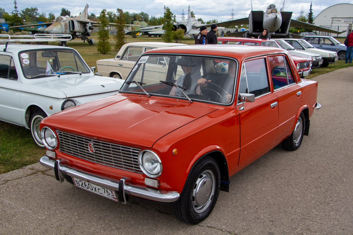 Самарская область, № В 260 ХС 763 — ВАЗ-2101 '70-83; Самарская область — II ретро-фестиваль "Жигули"