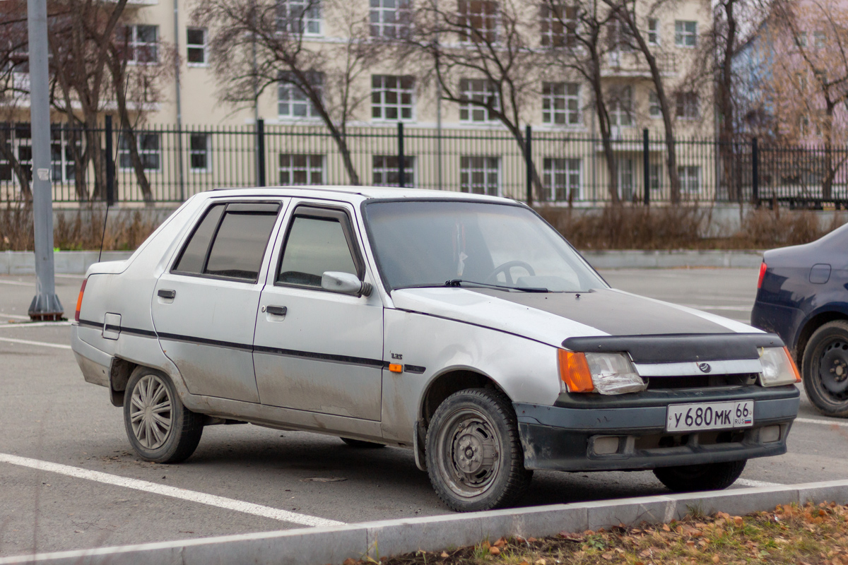 Свердловская область, № У 680 МК 66 — ЗАЗ-1103 Славута '99-11