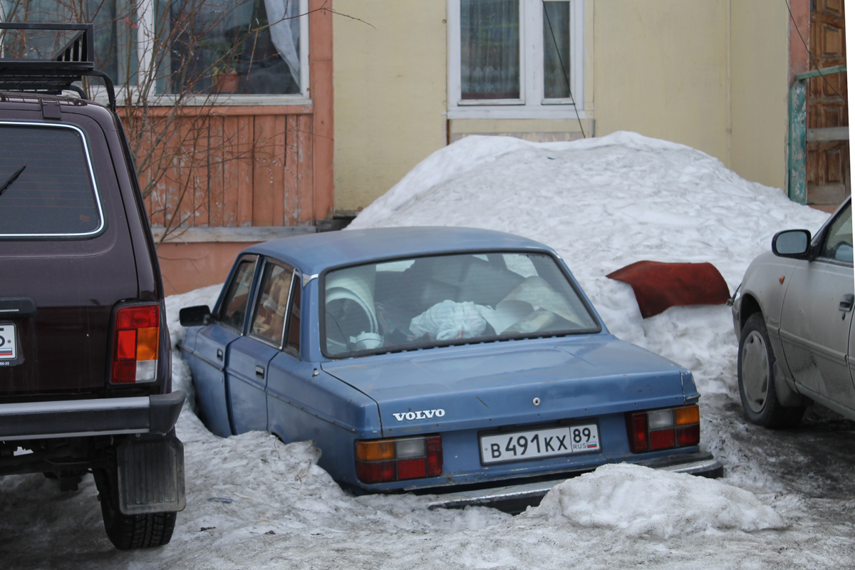 Ямало-Ненецкий автономн. округ, № В 491 КХ 89 — Volvo 244 GL '78-79