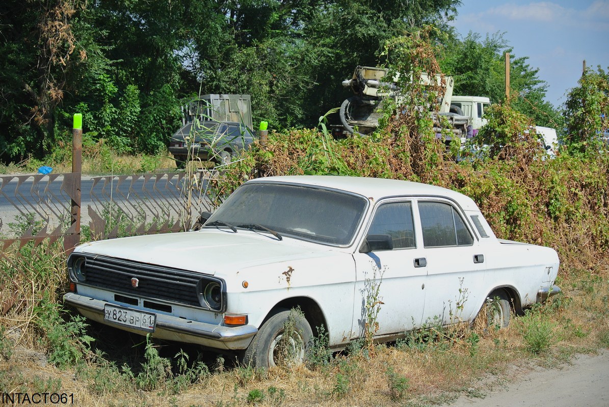 Ростовская область, № У 823 ВР 61 — ГАЗ-24-10 Волга '85-92