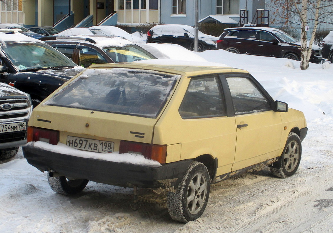 Санкт-Петербург, № Н 697 КВ 198 — ВАЗ-2108 '84-94