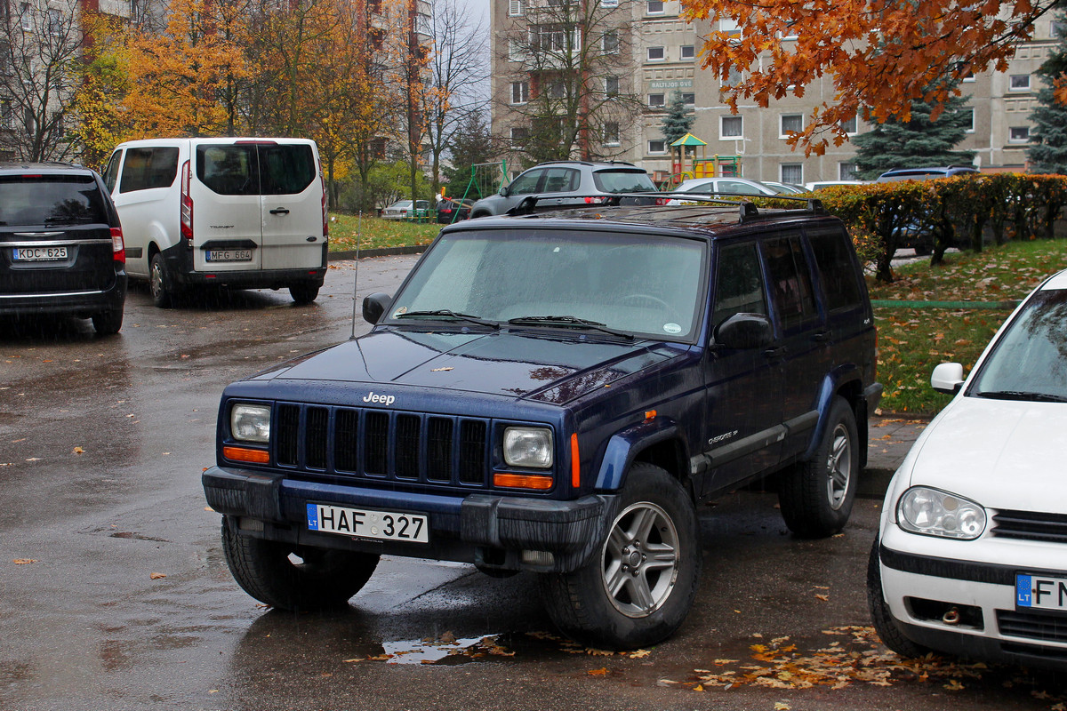 Литва, № HAF 327 — Jeep Cherokee (XJ) '84-01