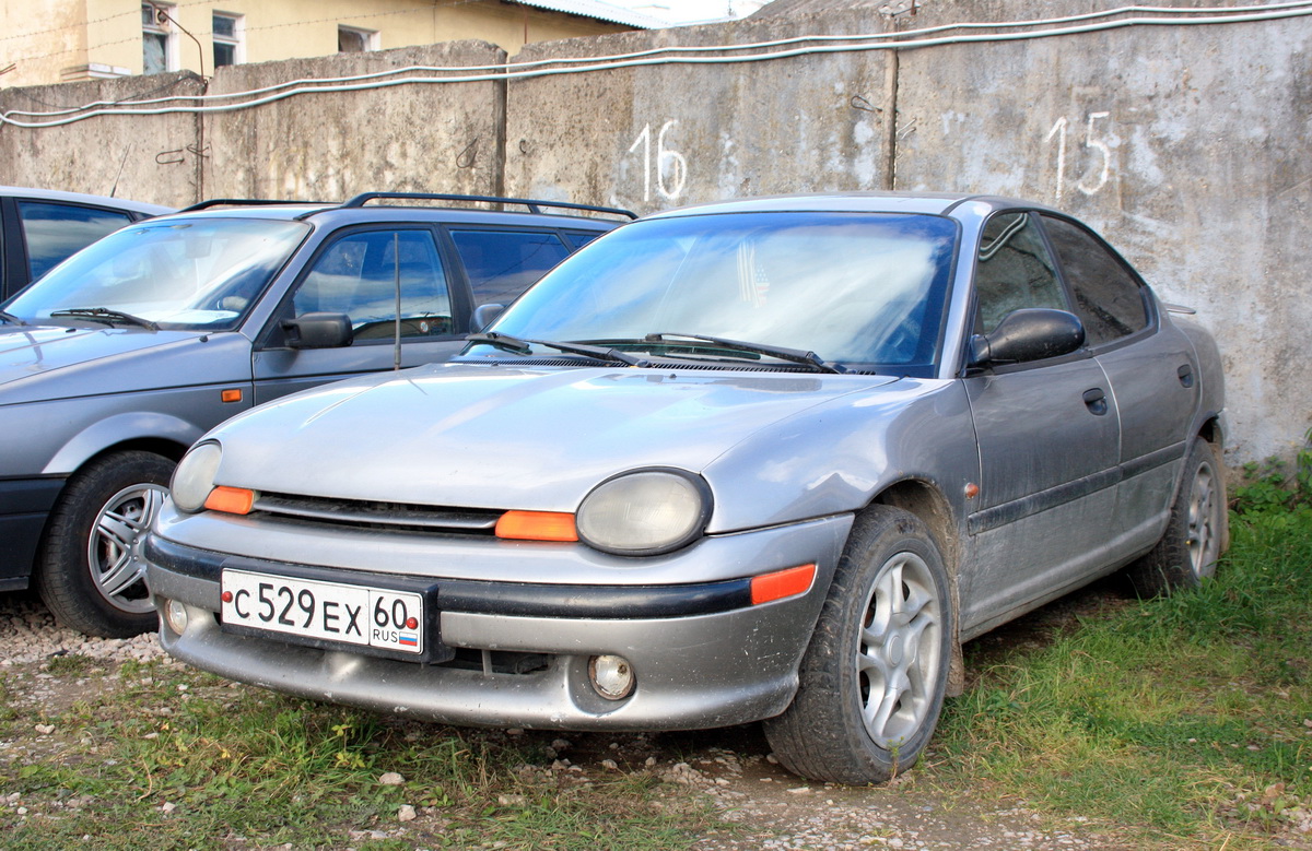 Псковская область, № С 529 ЕХ 60 — Chrysler Neon (1G) '94-99