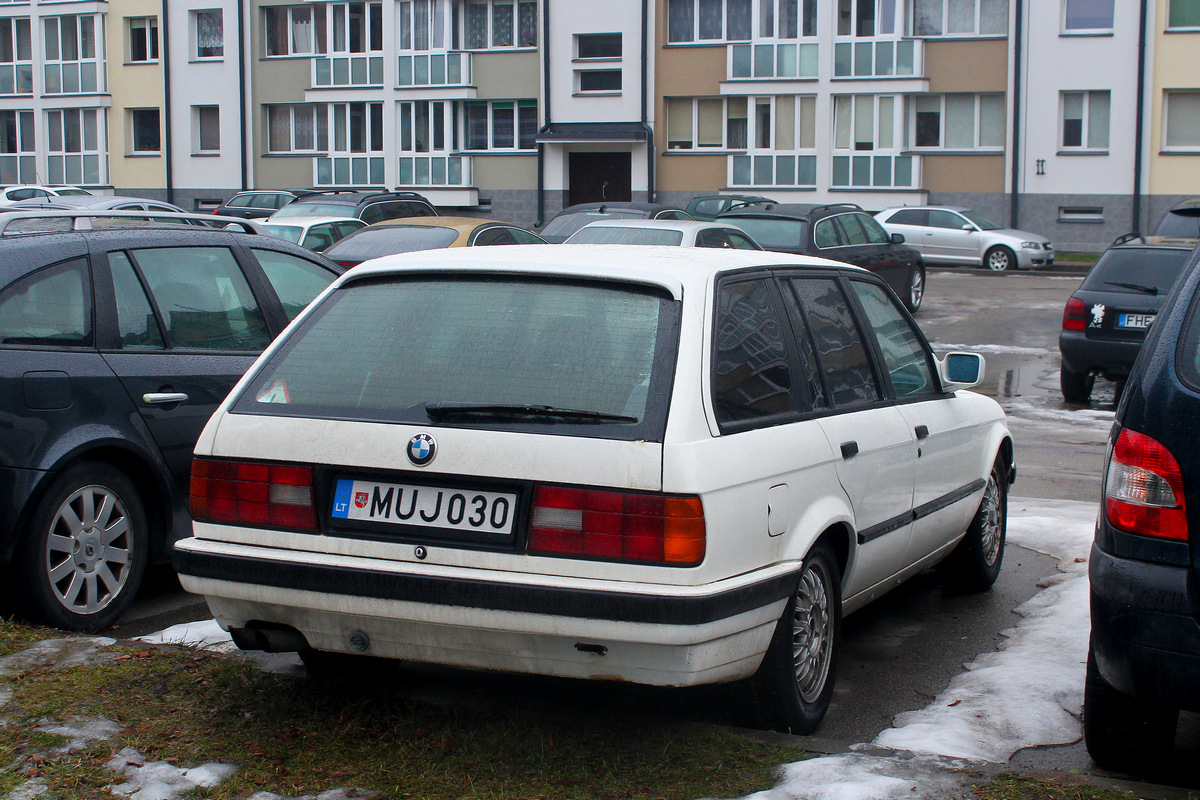 Литва, № MUJ 030 — BMW 3 Series (E30) '82-94