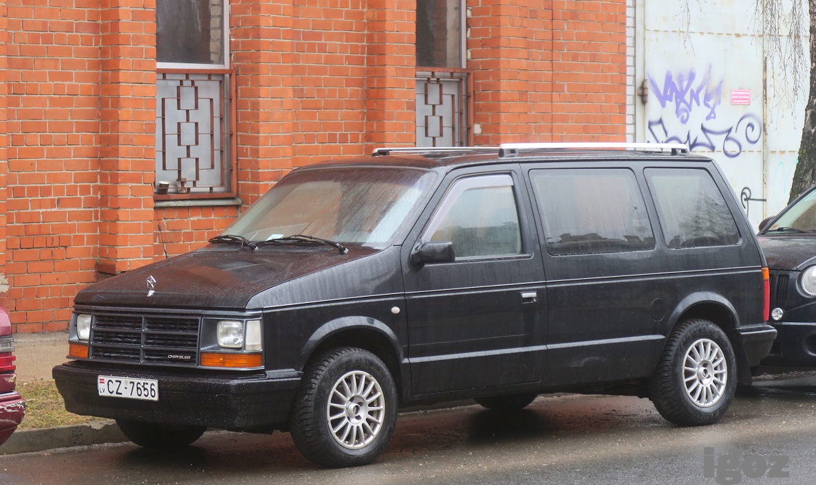 Латвия, № CZ-7656 — Chrysler Voyager '88-90