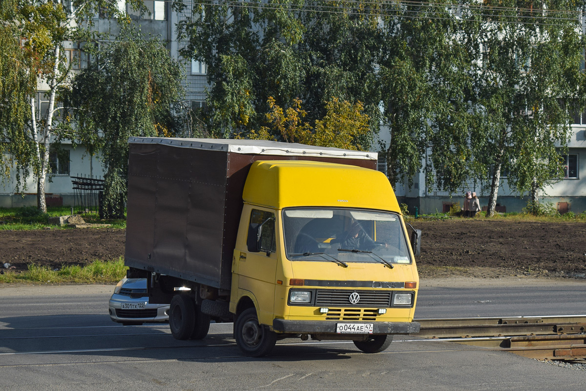 Алтайский край, № О 044 АЕ 47 — Volkswagen LT '75-96
