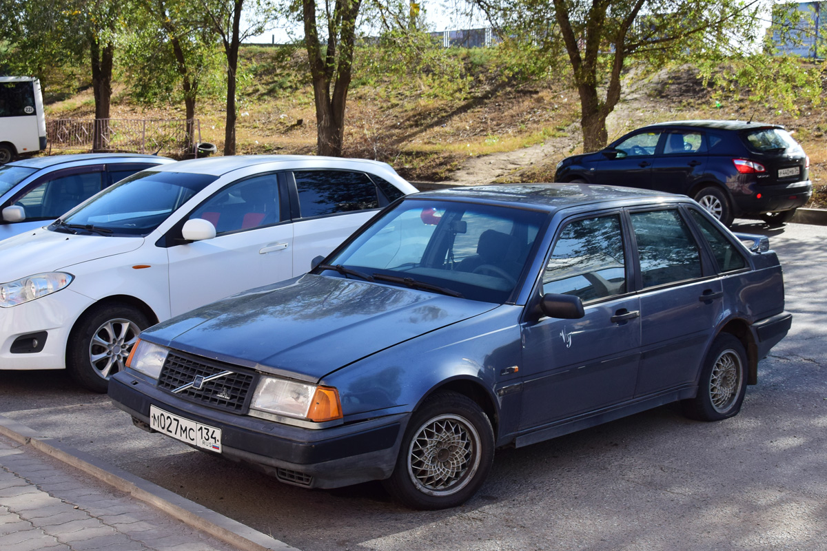 Волгоградская область, № М 027 МС 134 — Volvo 440 '87-96