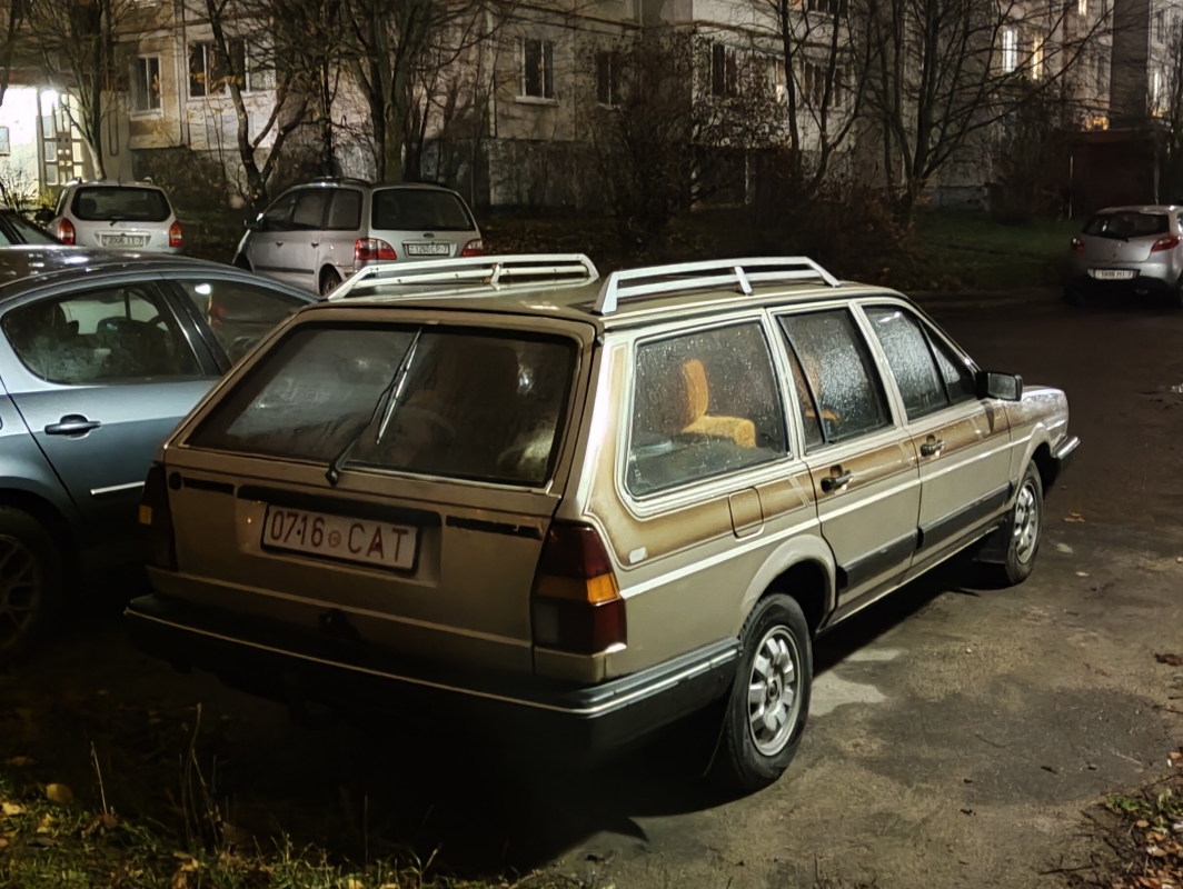 Гродненская область, № 0716 САТ — Volkswagen Passat (B2) '80-88