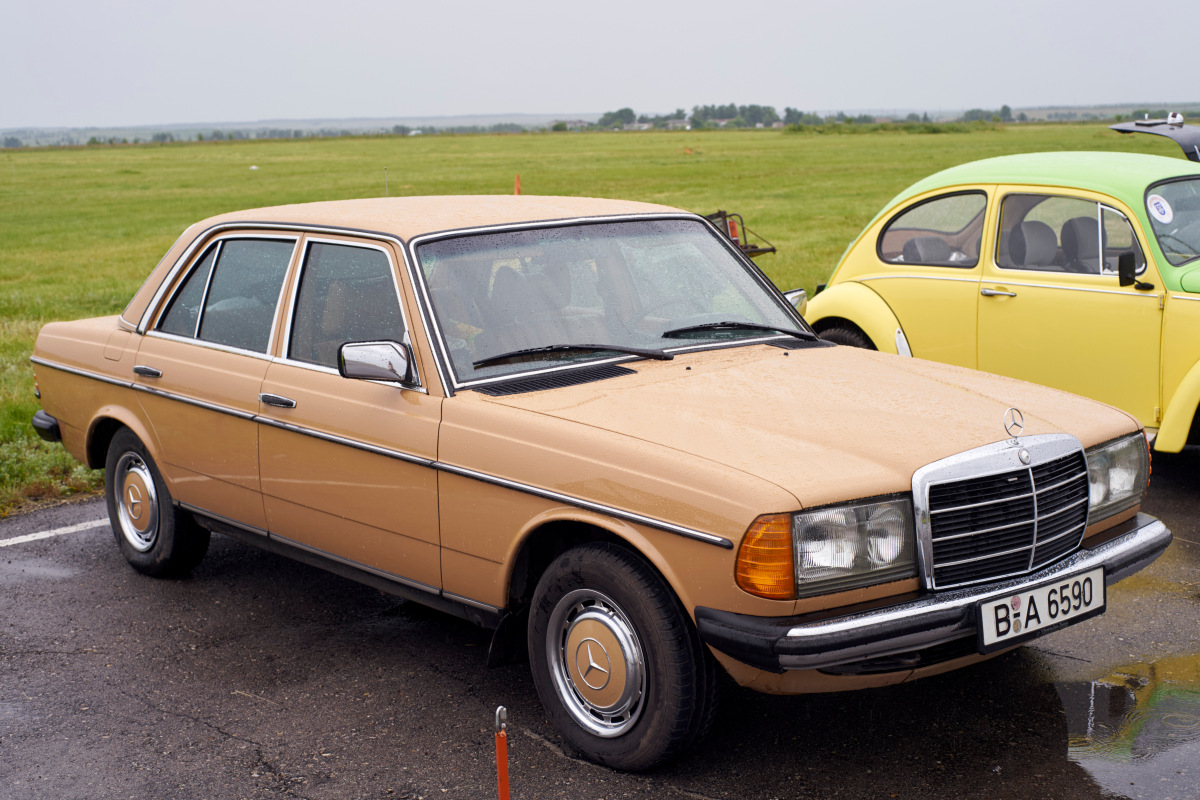 Германия, № B-A 6590 — Mercedes-Benz (C123) '77-86; Самарская область — Выставка ретро-автомобилей 24 июня 2017 г.