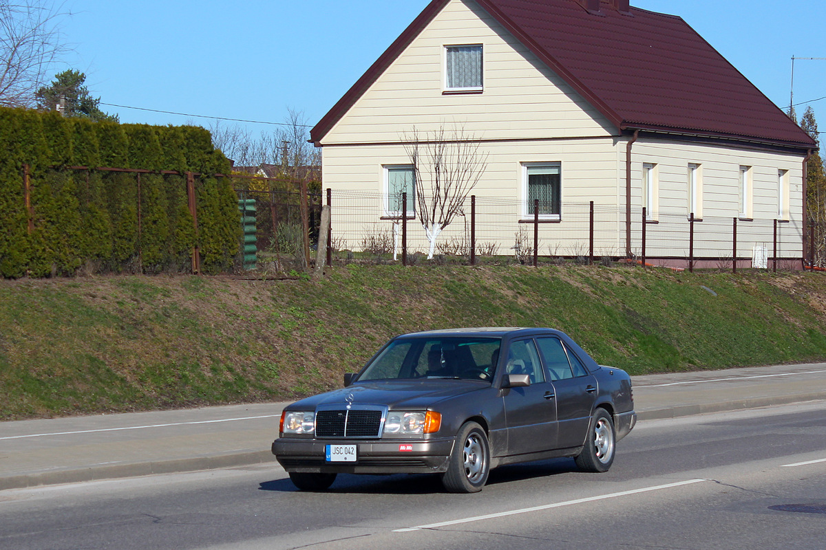 Литва, № JSC 042 — Mercedes-Benz (W124) '84-96