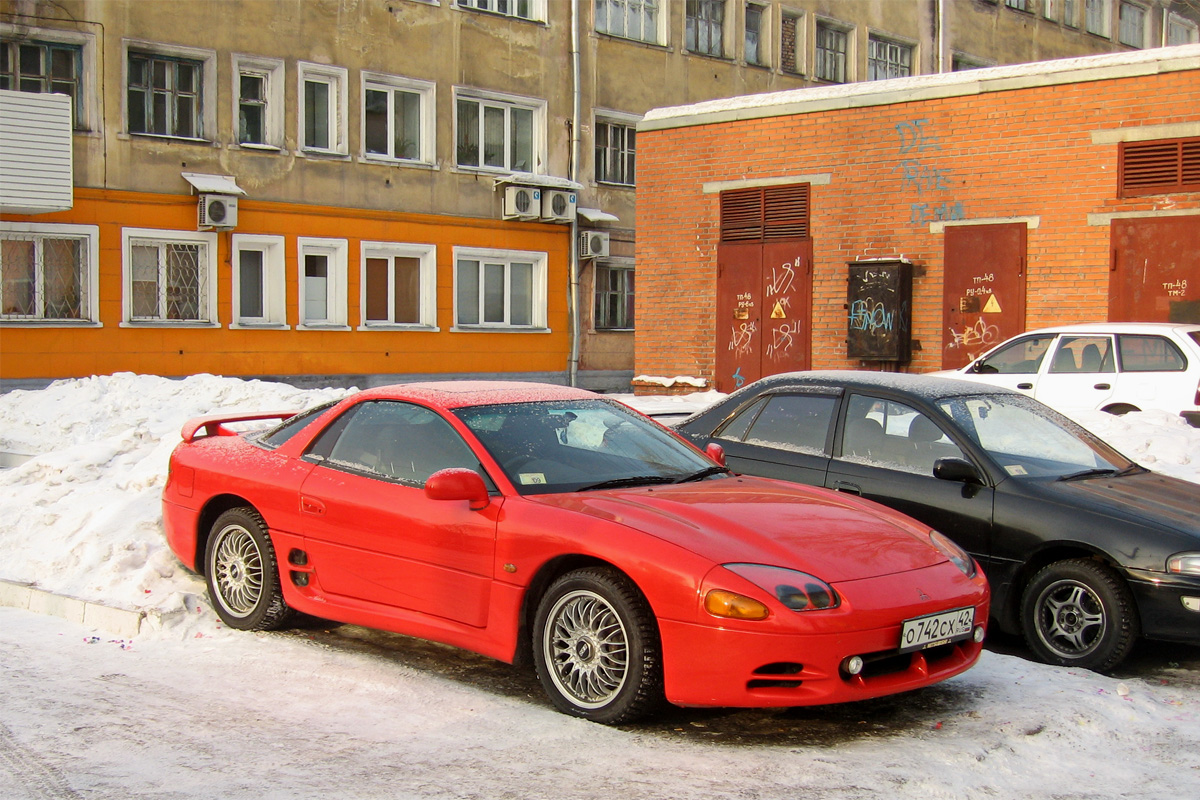 Кемеровская область - Кузбасс, № О 742 СХ 42 — Mitsubishi GTO/3000GT '89–00