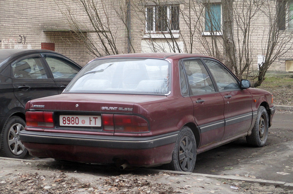 Витебская область, № 8980 IT — Mitsubishi Galant (6G) '87-92