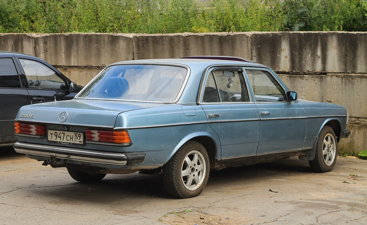Пермский край, № Т 947 СН 59 — Mercedes-Benz (W123) '76-86