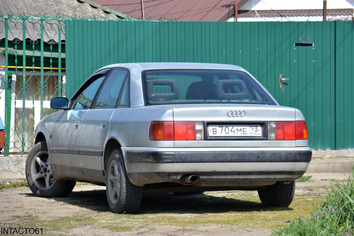 Краснодарский край, № В 704 МЕ 93 — Audi 100 (C4) '90-94
