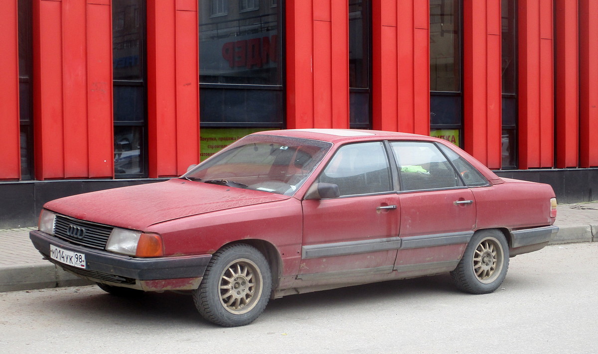 Санкт-Петербург, № М 014 УК 98 — Audi 100 (C3) '82-91