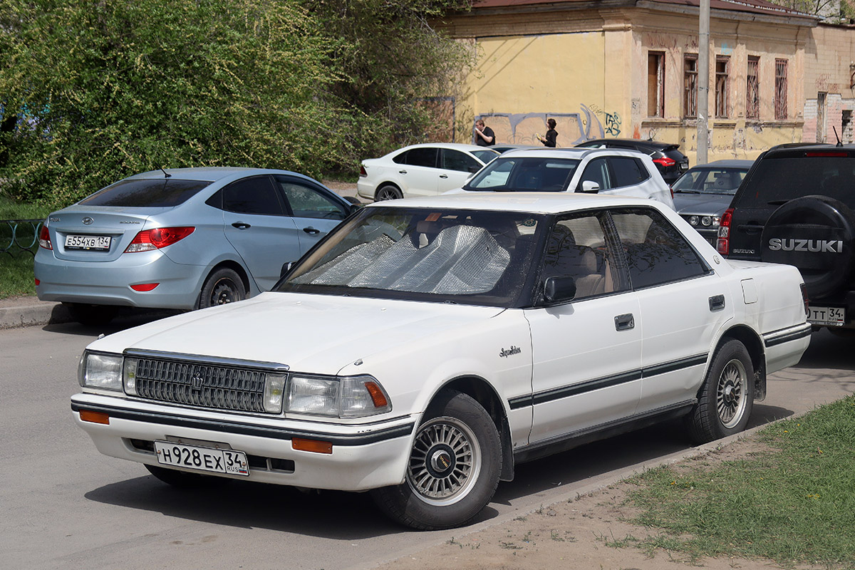 Волгоградская область, № Н 928 ЕХ 34 — Toyota Crown (S130) '87-91