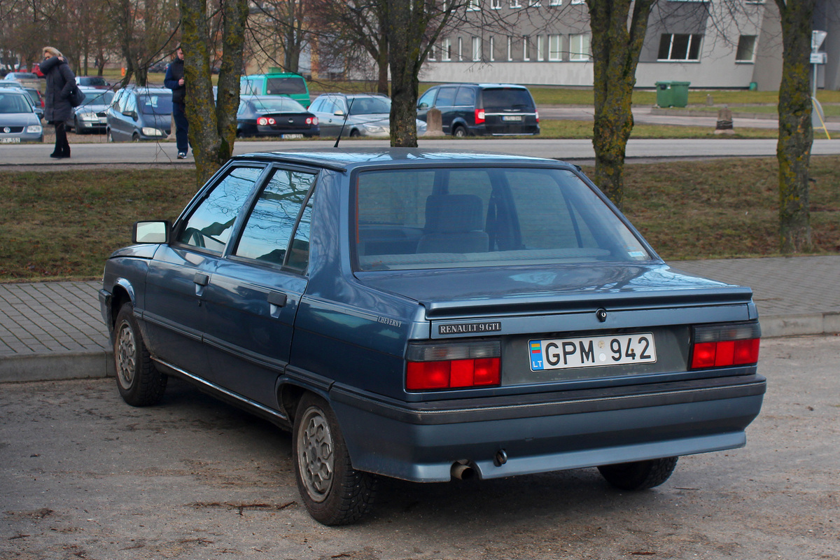 Литва, № GPM 942 — Renault 9 '81-89; Литва — Retro mugė 2024 žiema