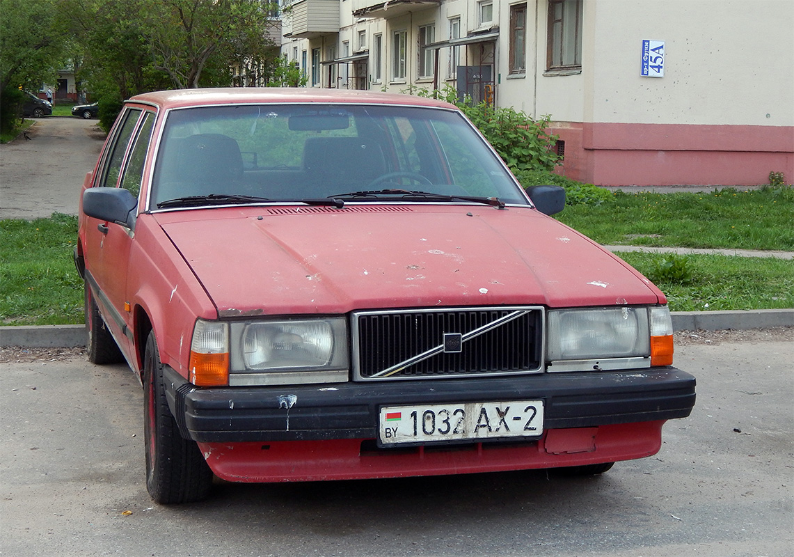 Витебская область, № 1032 АХ-2 — Volvo 740 '84-92
