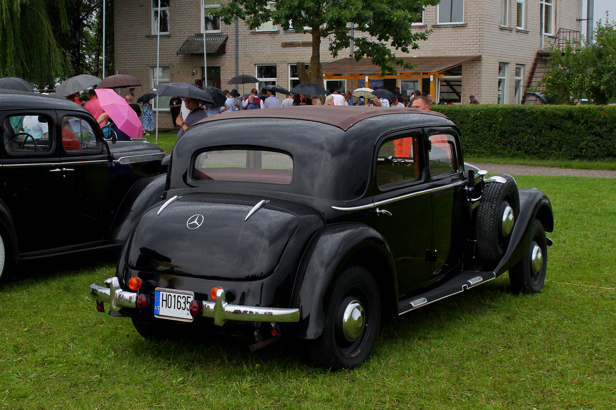 Литва, № H01635 — Mercedes-Benz 230 (W143) '37-41; Литва — Nesenstanti klasika 2023