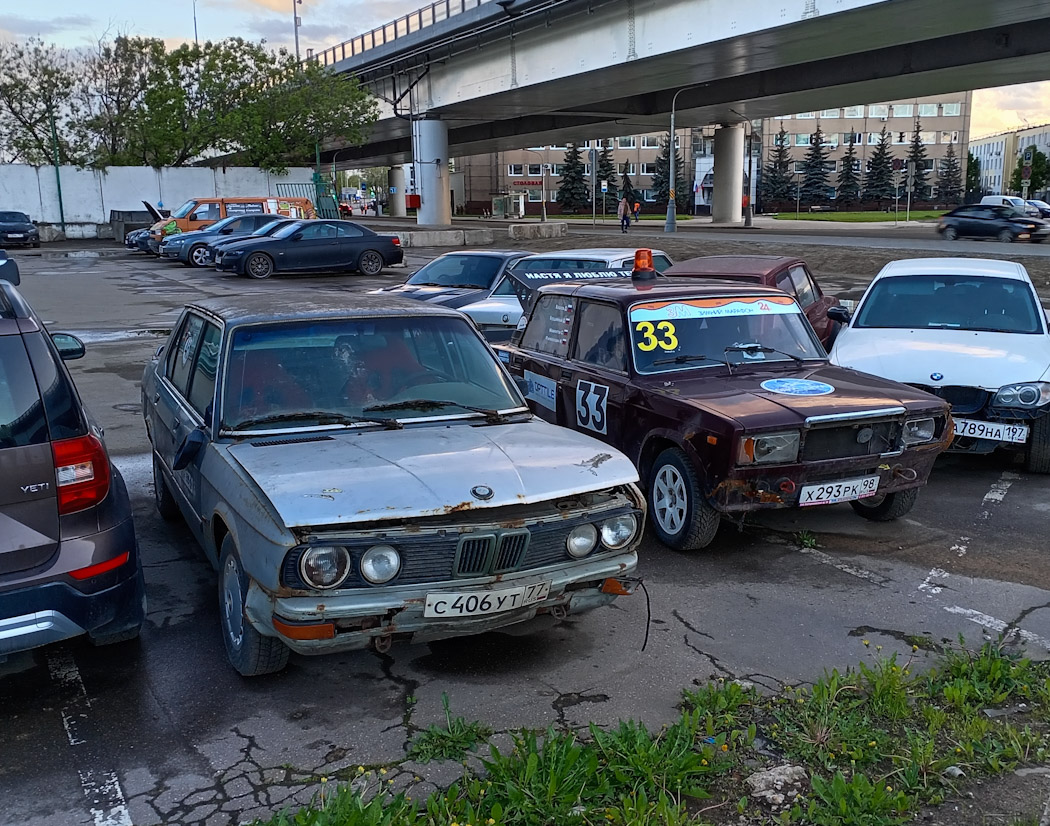 Москва, № С 406 УТ 77 — BMW 5 Series (E28) '82-88