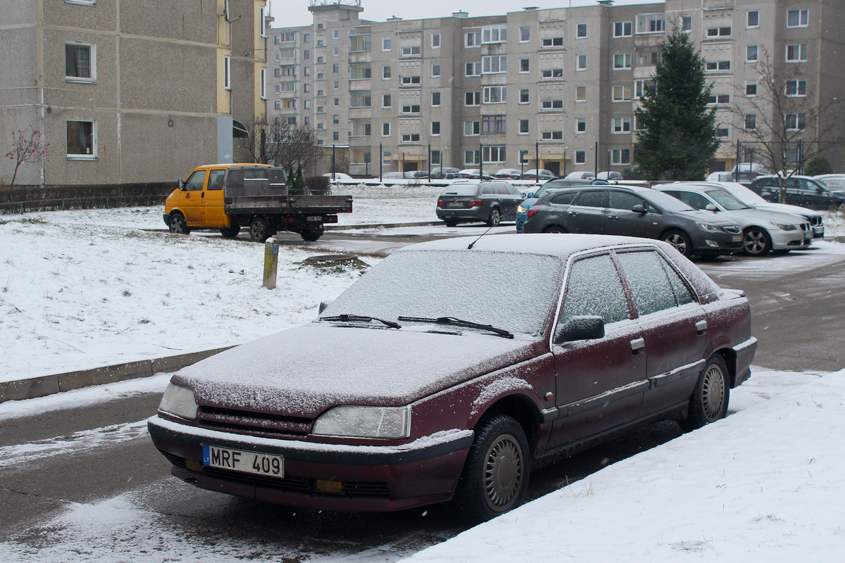 Литва, № MRF 409 — Renault 25 '83-92