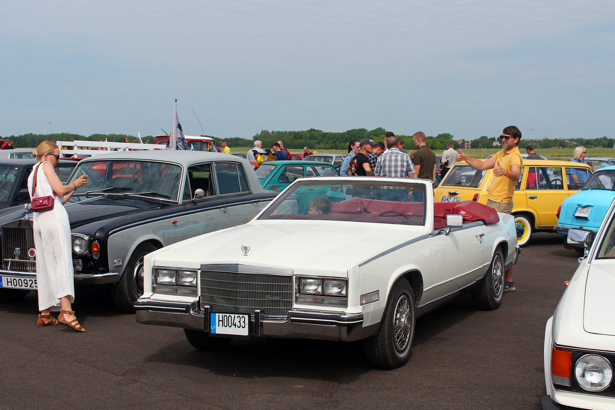 Литва, № H00433 — Cadillac Eldorado (10G) '79-85; Литва — Retro mugė 2024