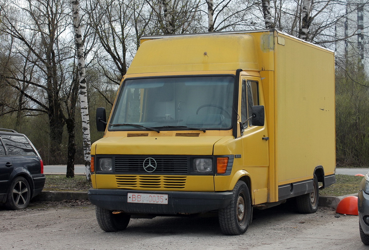 Витебская область, № ВВ 0035 — Mercedes-Benz T1 '76-96