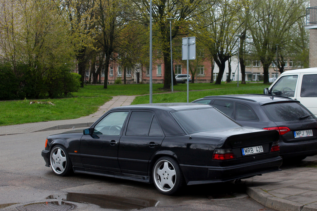 Литва, № MRB 420 — Mercedes-Benz (W124) '84-96