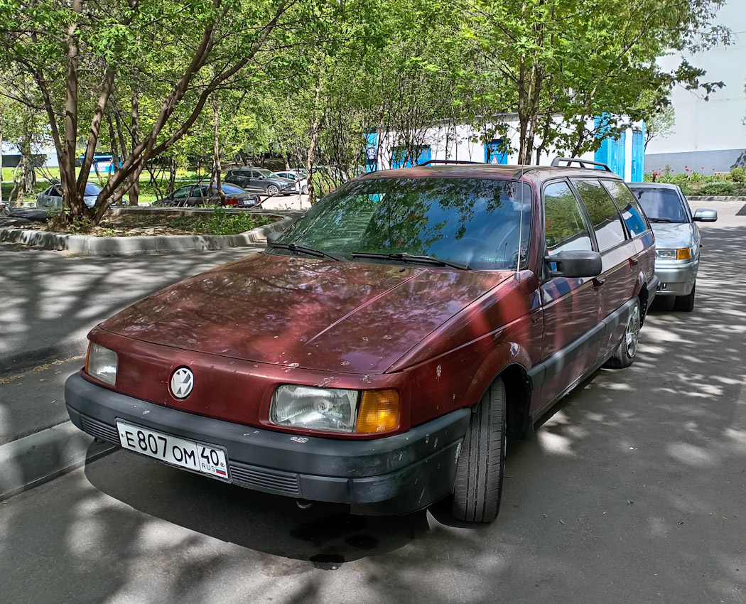 Калужская область, № Е 807 ОМ 40 — Volkswagen Passat (B3) '88-93