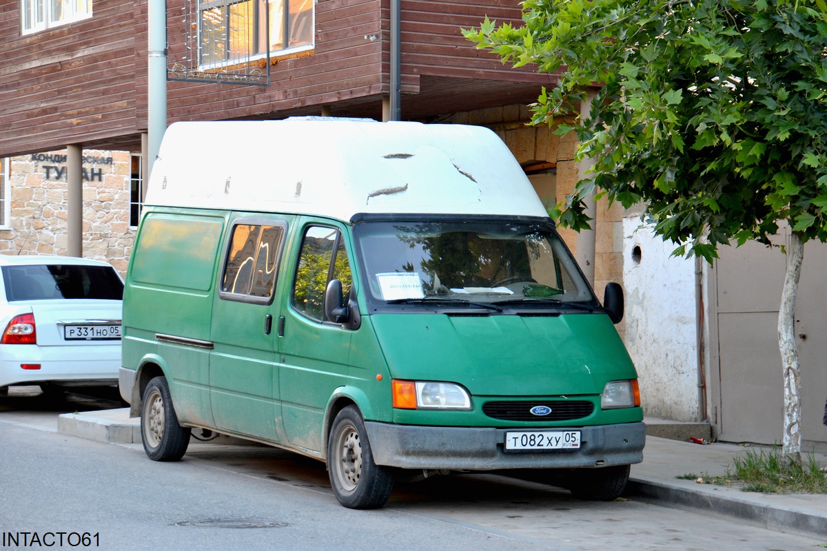 Дагестан, № Т 082 ХУ 05 — Ford Transit (3G, facelift) '94-00