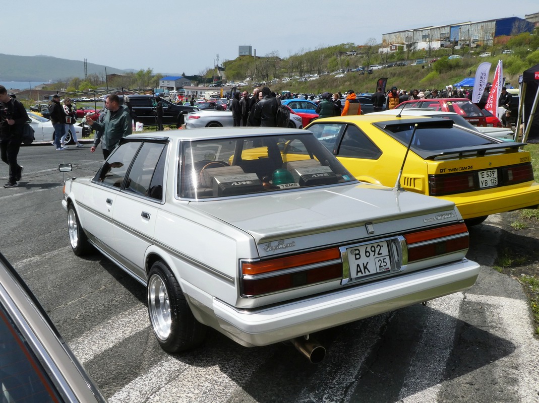 Приморский край, № В 692 АК 25 — Toyota Cresta (X70) '84-88; Приморский край — Открытие сезона JDM Oldschool Cars (2024)